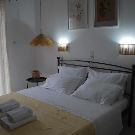 Sunset Rooms Agia Marina  外观 照片