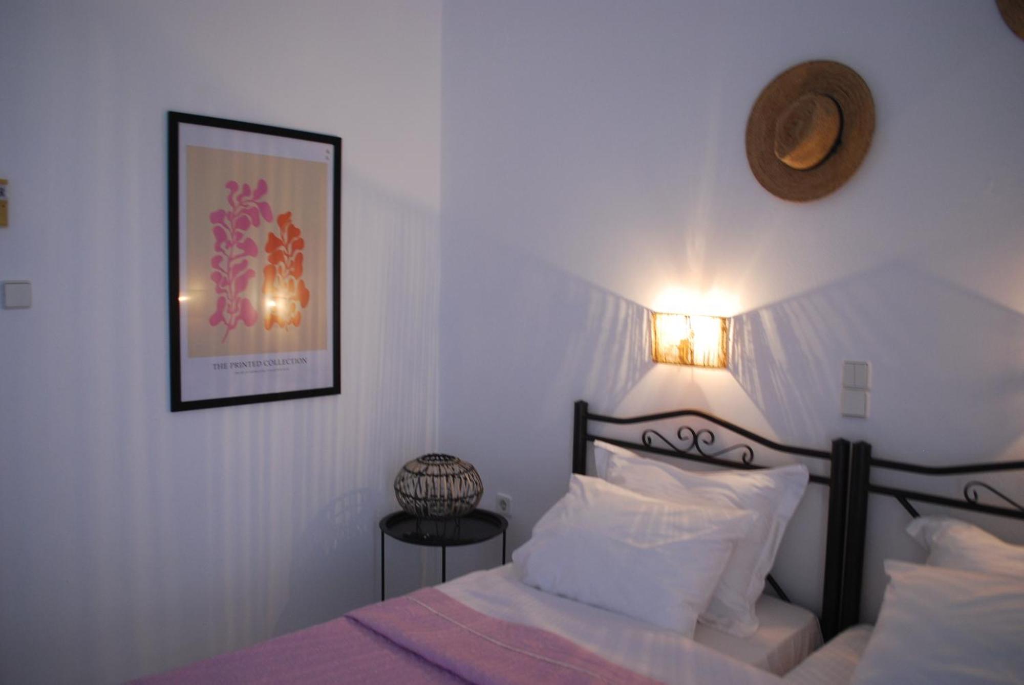 Sunset Rooms Agia Marina  外观 照片