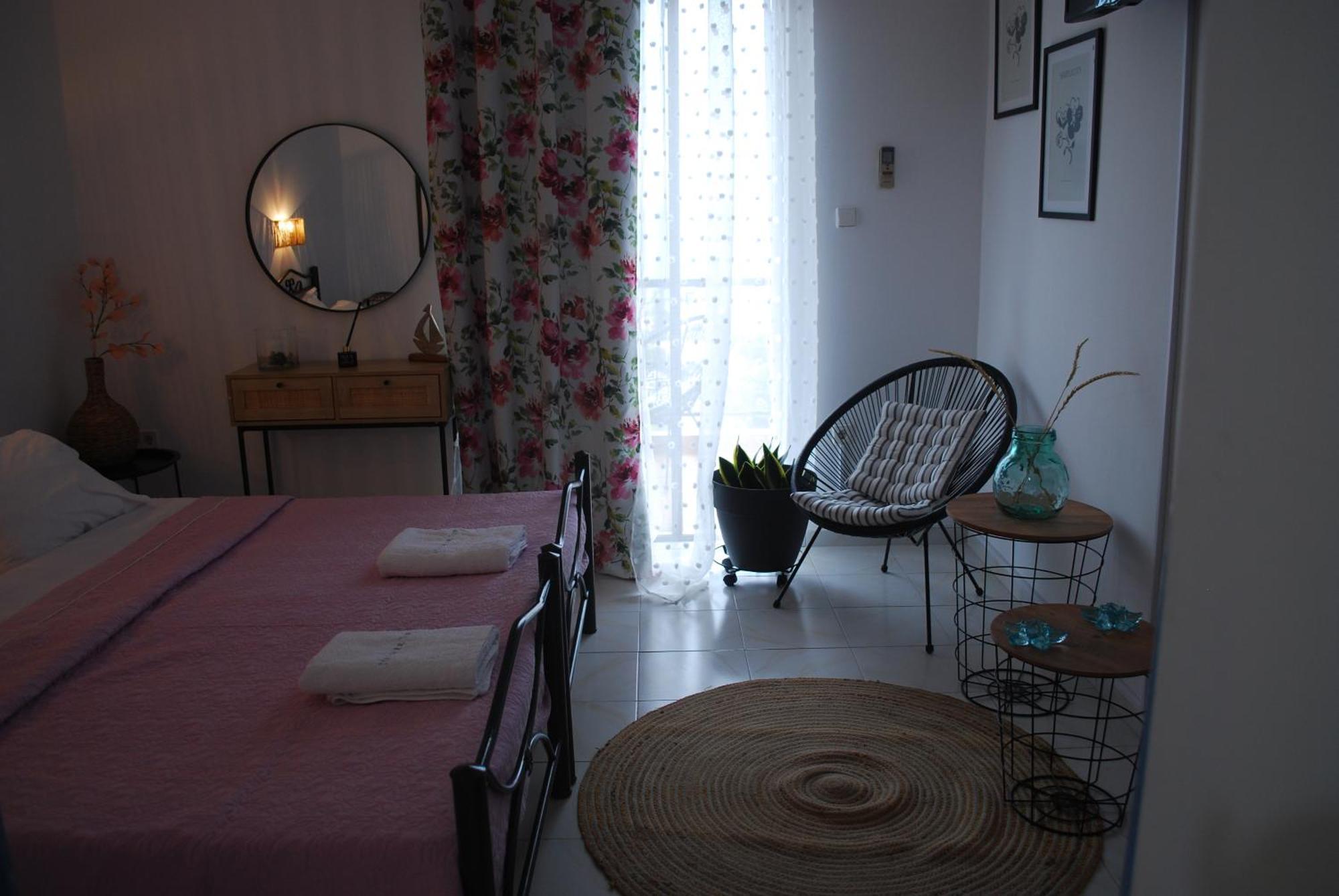 Sunset Rooms Agia Marina  外观 照片